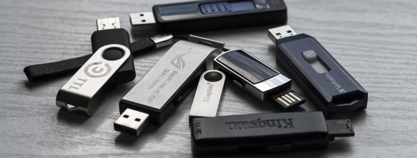 Nos Cles Usb Personnalisees Vous Offrent Le Moyen De Communication Le Plus Efficace Bay Atitude